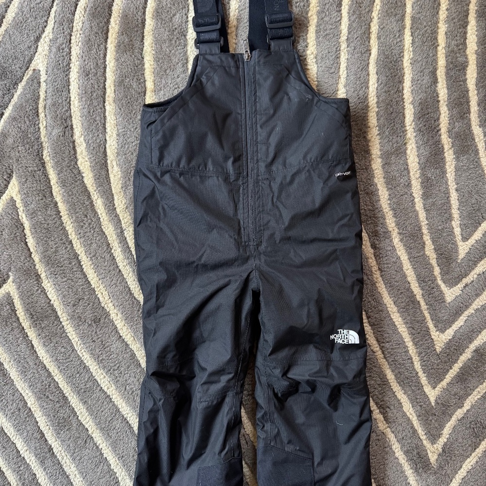 Kid’s NorthFace Snow bibs 5T